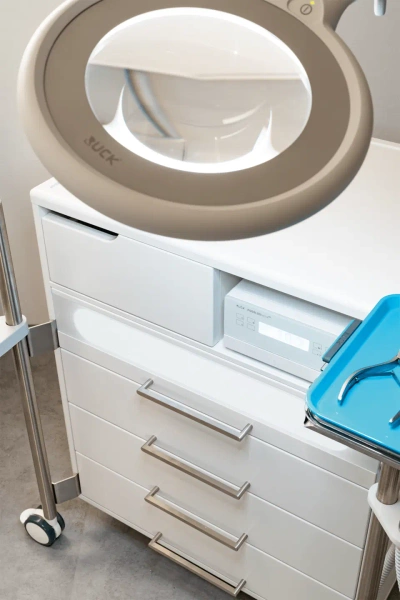 Szafka podologiczna RUCK® ROOM CLASSIC - rozm. S LED